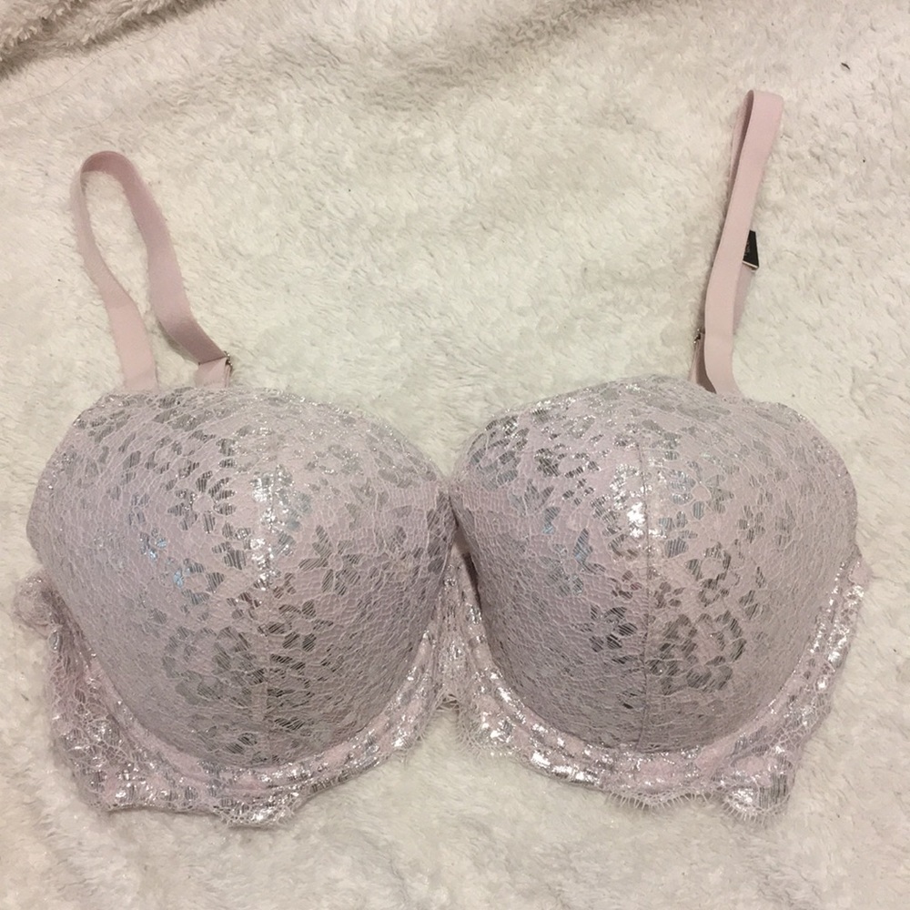 NWT VIctoria’s Secret Bra